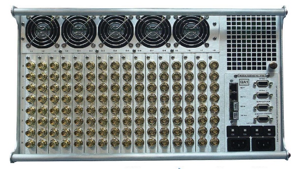 Quintech QE3 2500 Rear RF Interface View